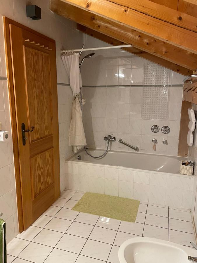 Dachgeschosswohnung Mit Traumhaftem Zugspitzblick Bei Garmisch Farchant Eksteriør bilde